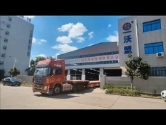 Um dia ocupado, a máquina de cuecas menstruais foi entregue com sucesso.